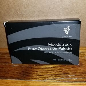 Younique Moodstruck Brow Palette